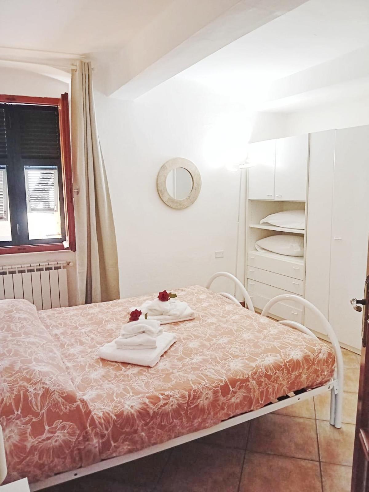 Ubetty Village Center Two-Bedrooms Apartment 5Terreparco Riomaggiore Eksteriør billede